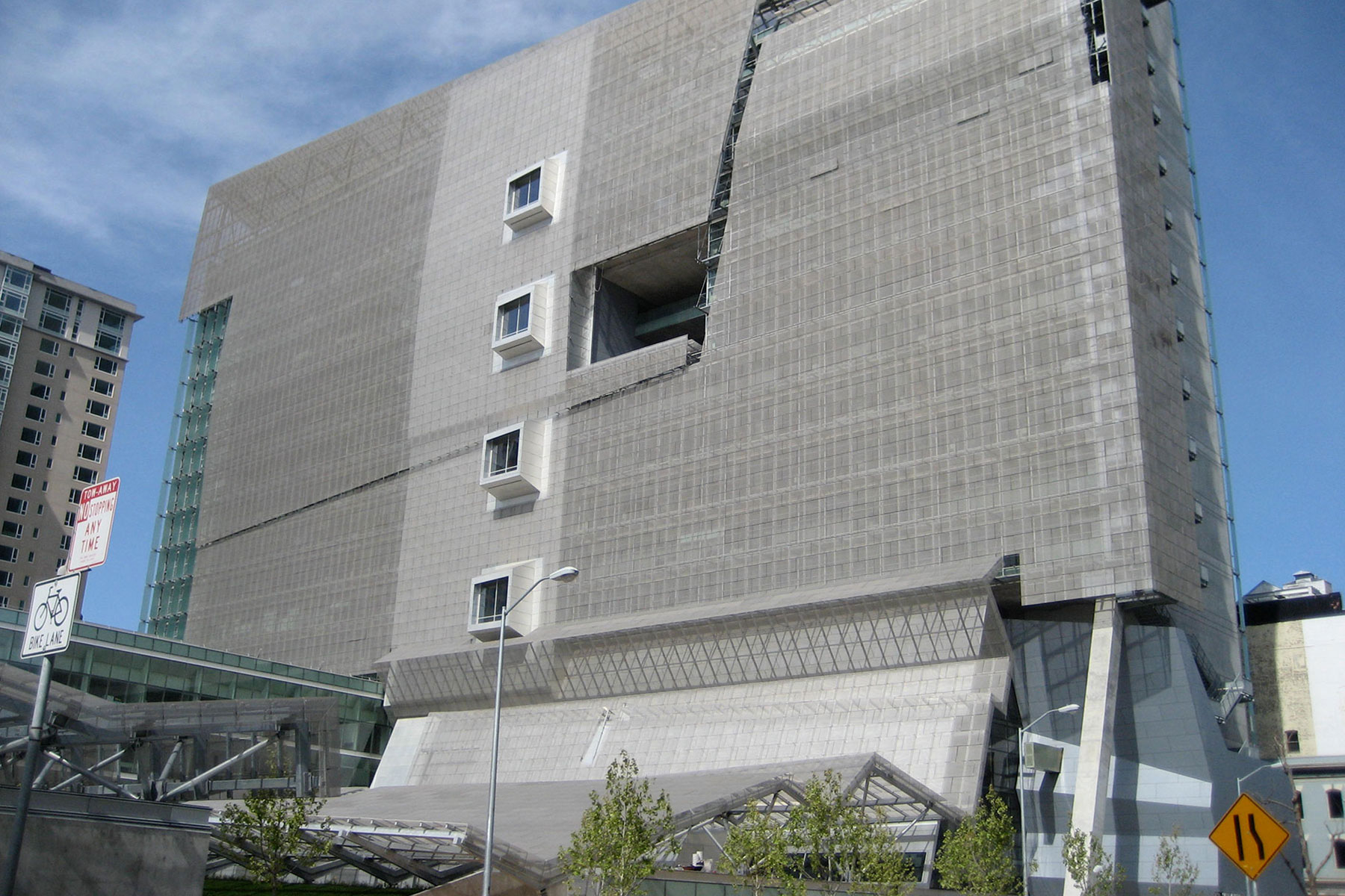 San Francisco Federal Building CMF Inc